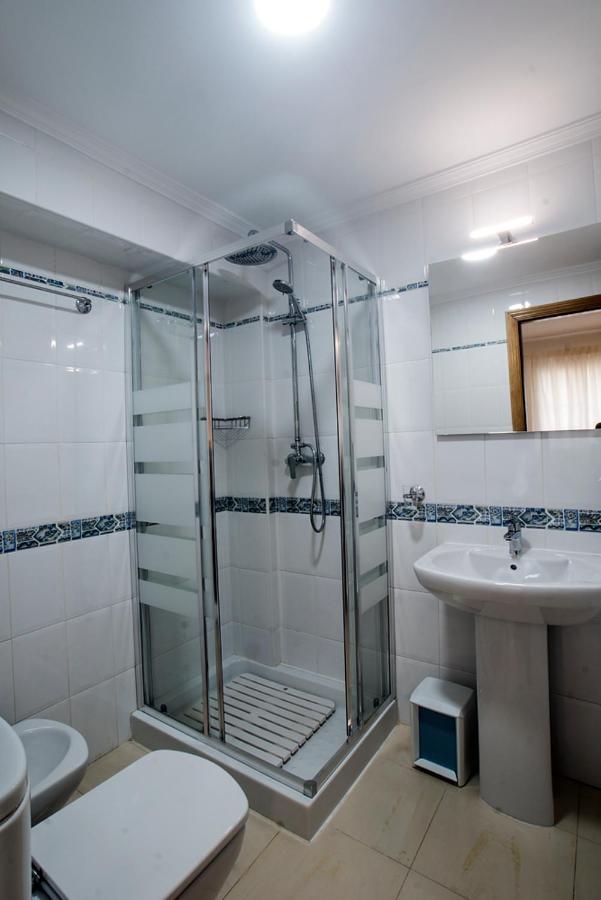 Apartamentos Amat - Only Adult - Playa El Bajondillo Torremolinos Bagian luar foto
