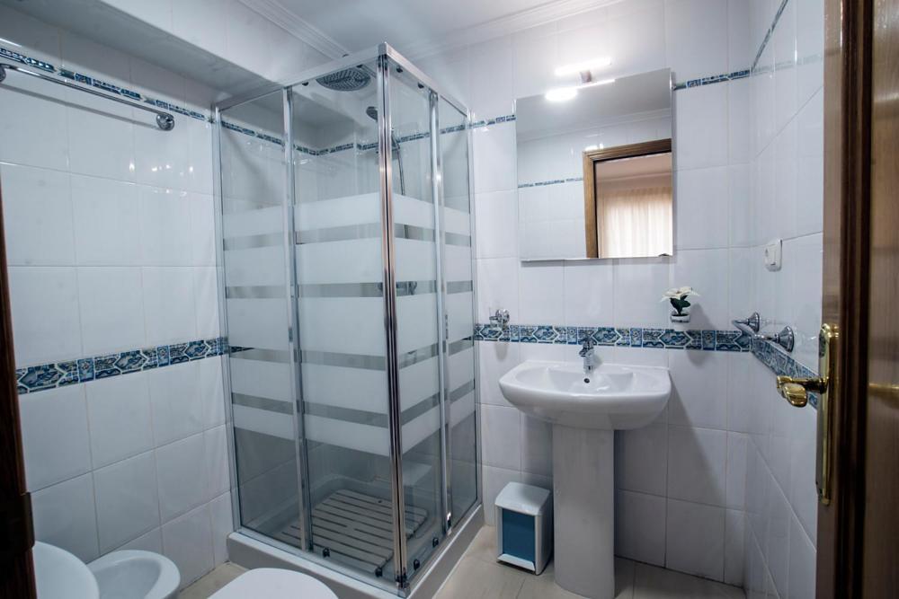 Apartamentos Amat - Only Adult - Playa El Bajondillo Torremolinos Bagian luar foto